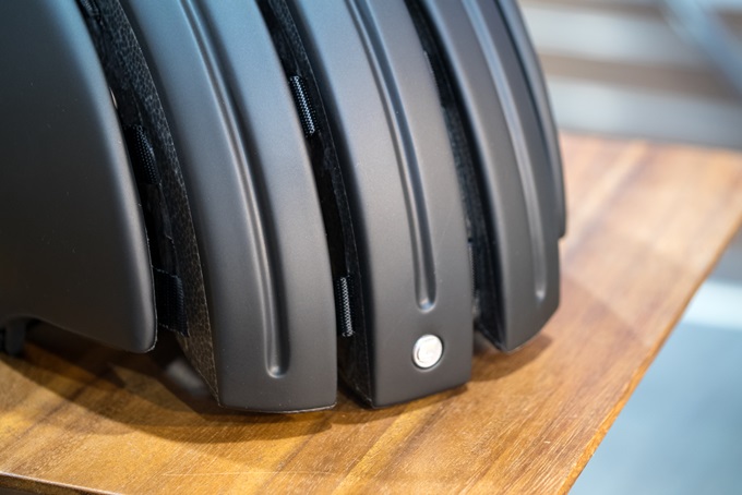 carrera foldable helmet